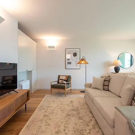 Scenic River-view T1 By Lisbeyond Apartamento *