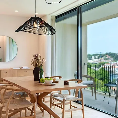 Scenic River-view T1 By Lisbeyond *