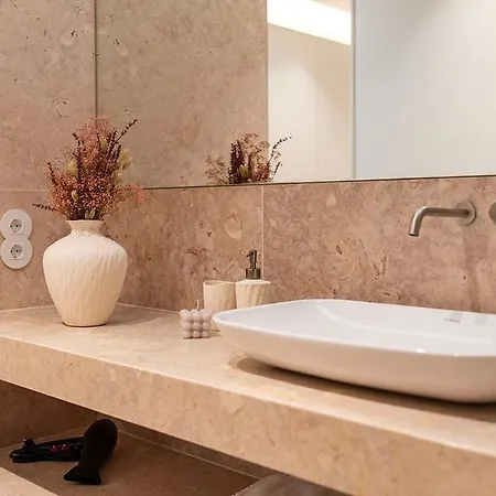 Scenic River-view T1 By Lisbeyond Апартаменты Вила-Нова-ди-Гая